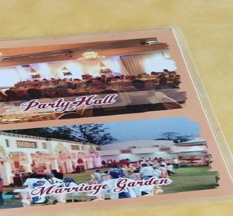 Royal Dhaba, Murthal Hotel Bagian luar foto